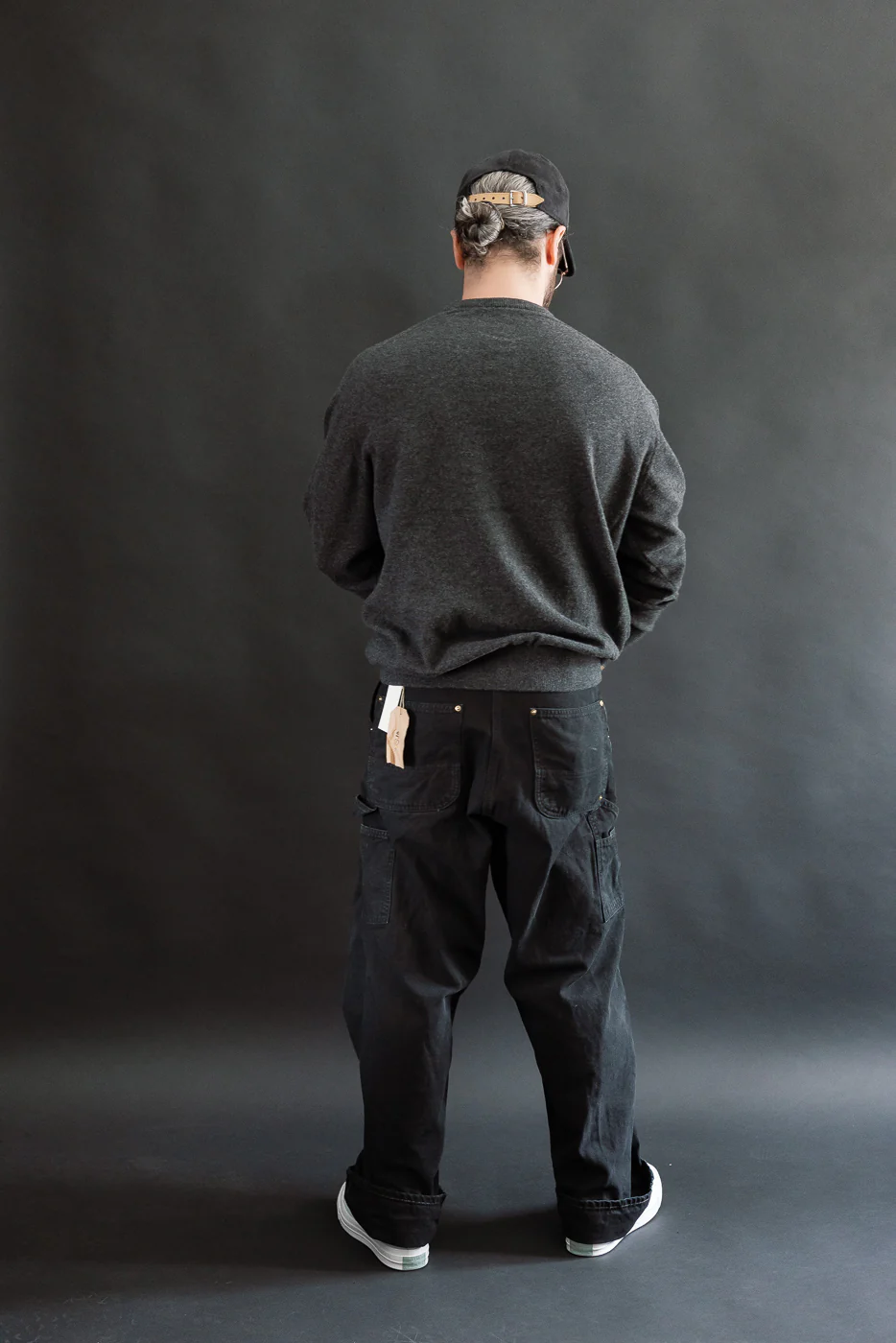 01-0050-60 - Simple Wool Crewneck Sweater - Charcoal Gray - Image 7