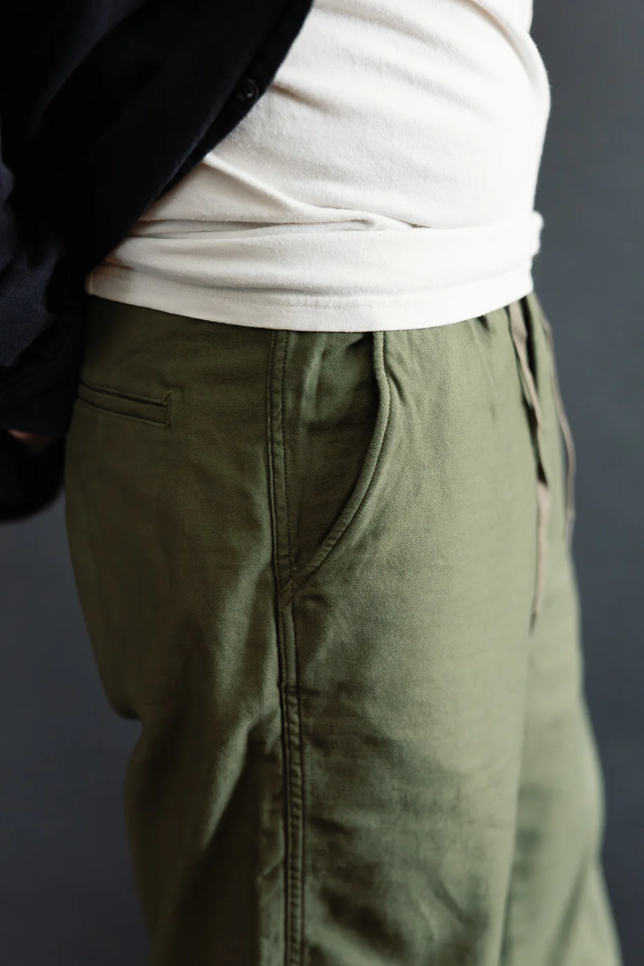 01-1021-77 - New Yorker Pants Wide Fit - Dark Olive - Image 15