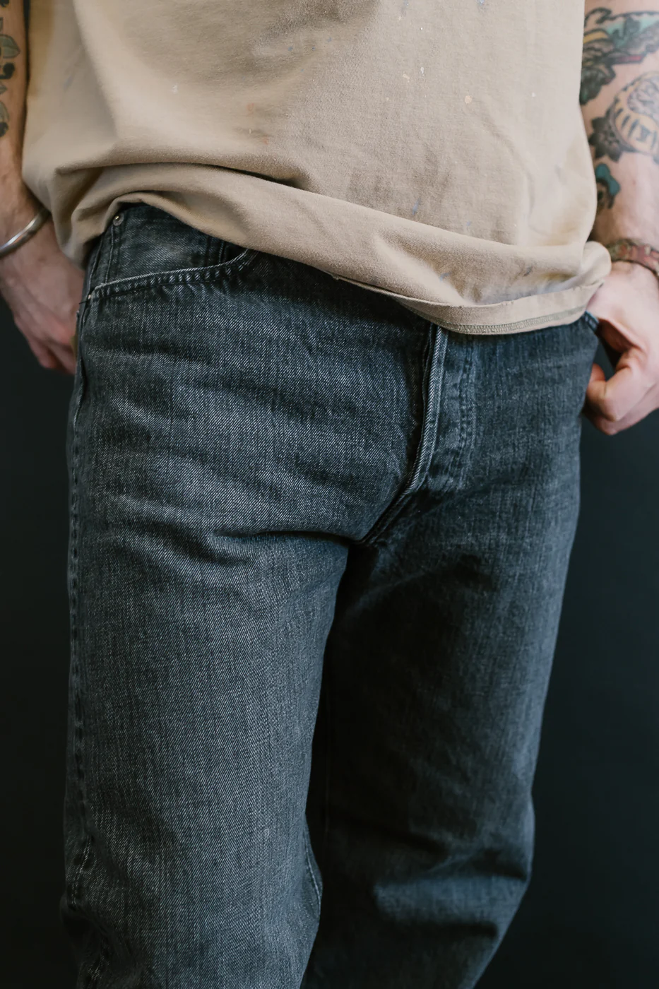 01-1050W-D61S - 105 - Standard Fit Selvedge Denim - Black Stone - Image 20