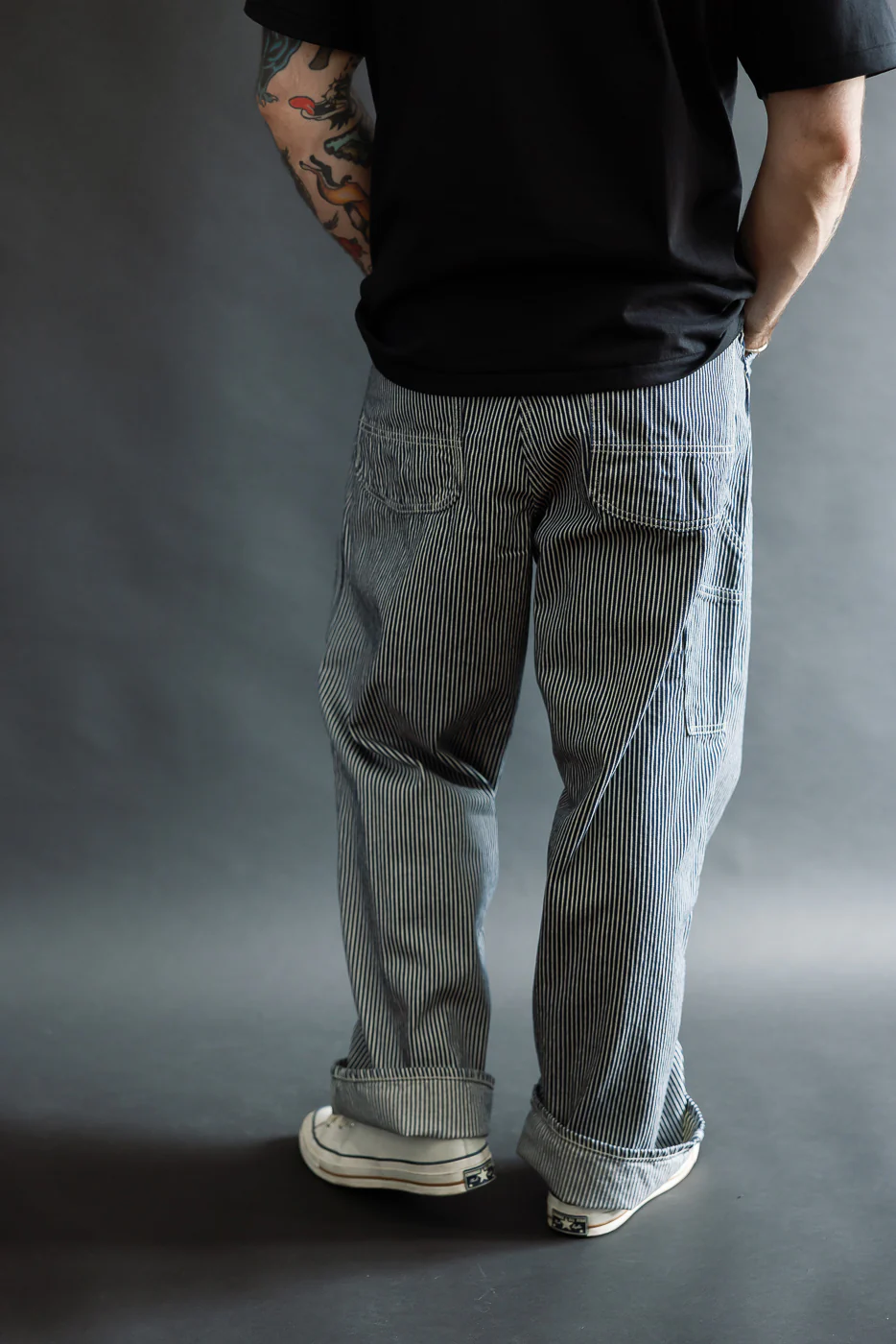01-5126-181 - 30s Hickory Painter's Pants Wide Fit - Indigo, Ecru - Image 12