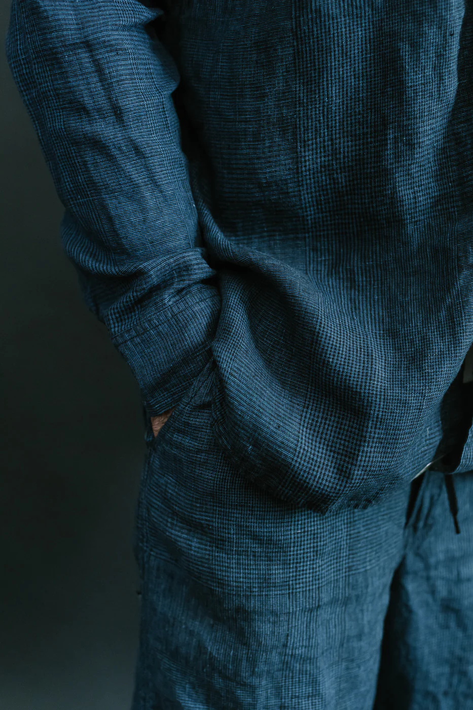 01-8068-101 - Lightweight Linen Work Shirt - Indigo Check - Image 18