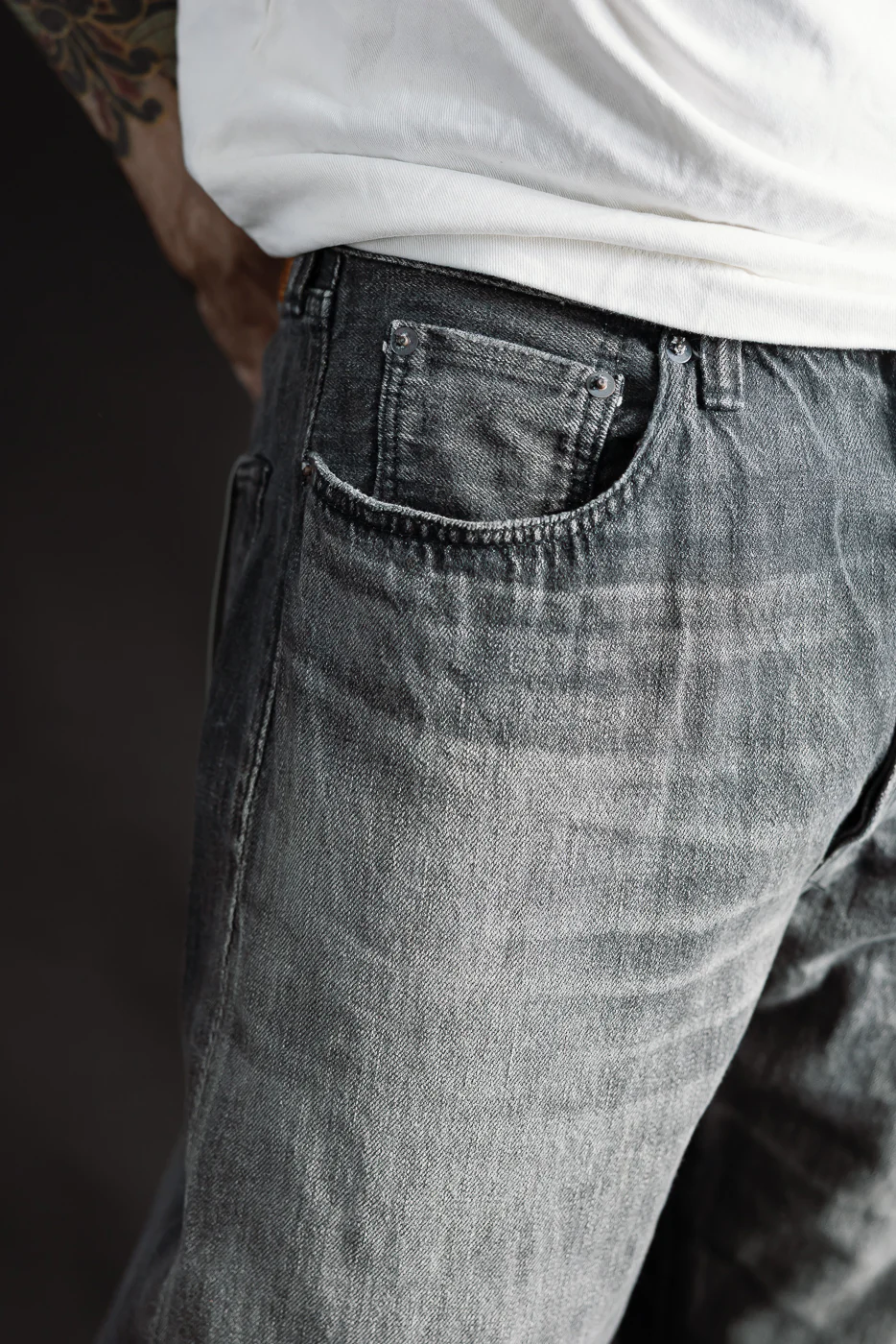 0105BKSSHW - 11.5oz "Super Smooth" Black Selvedge Denim Dartford Jeans - Wide Fit - Image 17