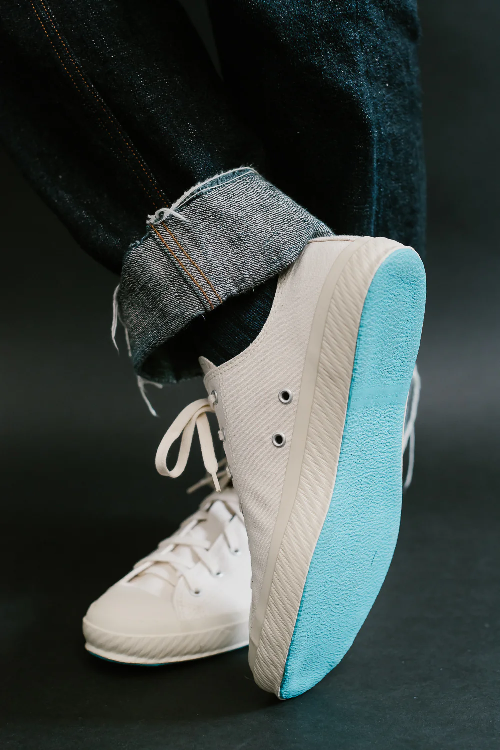 01JP Low Sneaker - White - Image 10