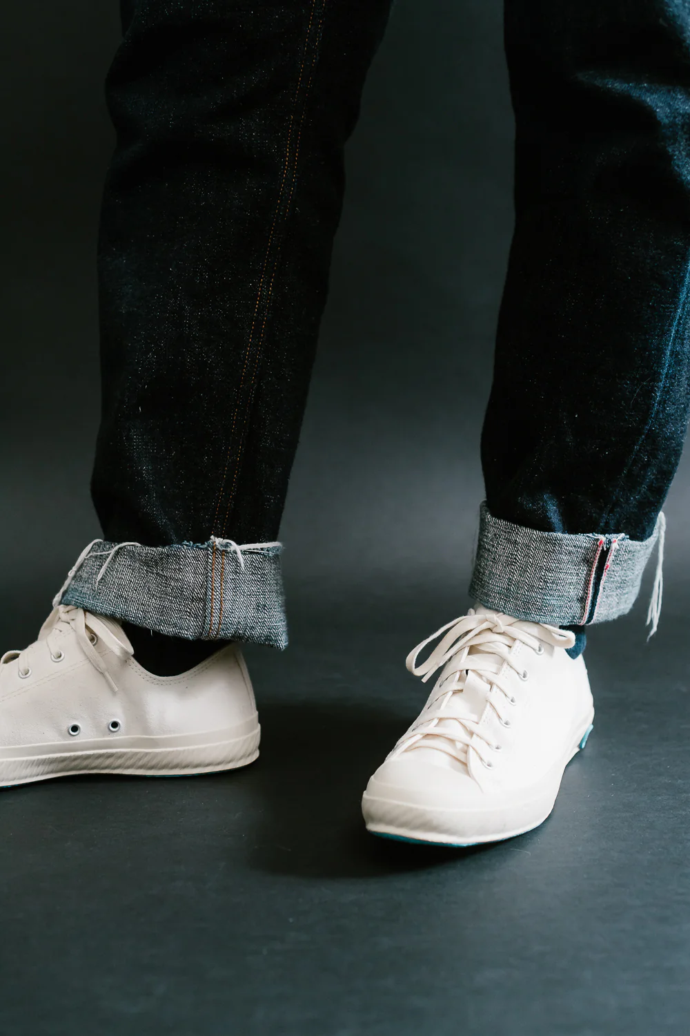 01JP Low Sneaker - White - Image 16