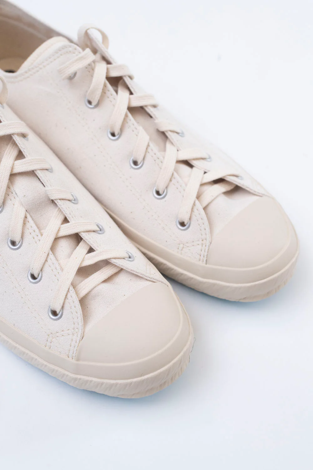 01JP Low Sneaker - White - Image 3