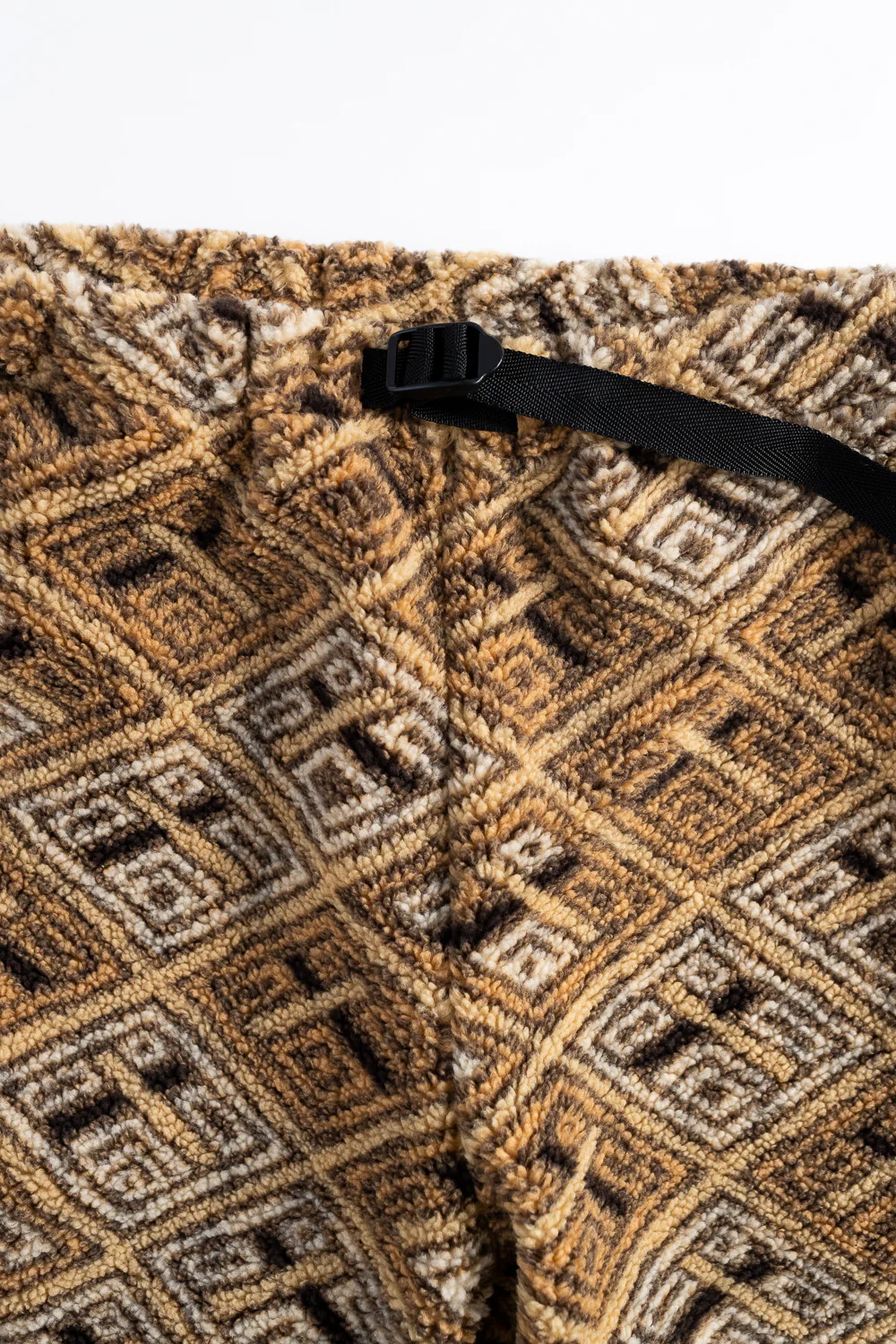 03-1006-AR - Boa Fleece Pants - African Pattern - Image 2