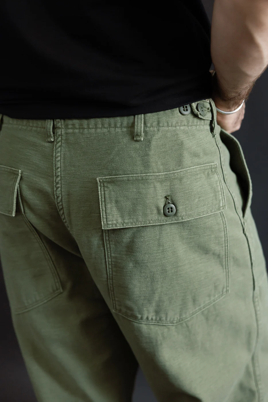 03-V5002-77SK - Fatigue Pants Reverse Sateen - Vintage Fit - Dark Olive Stone - Image 18
