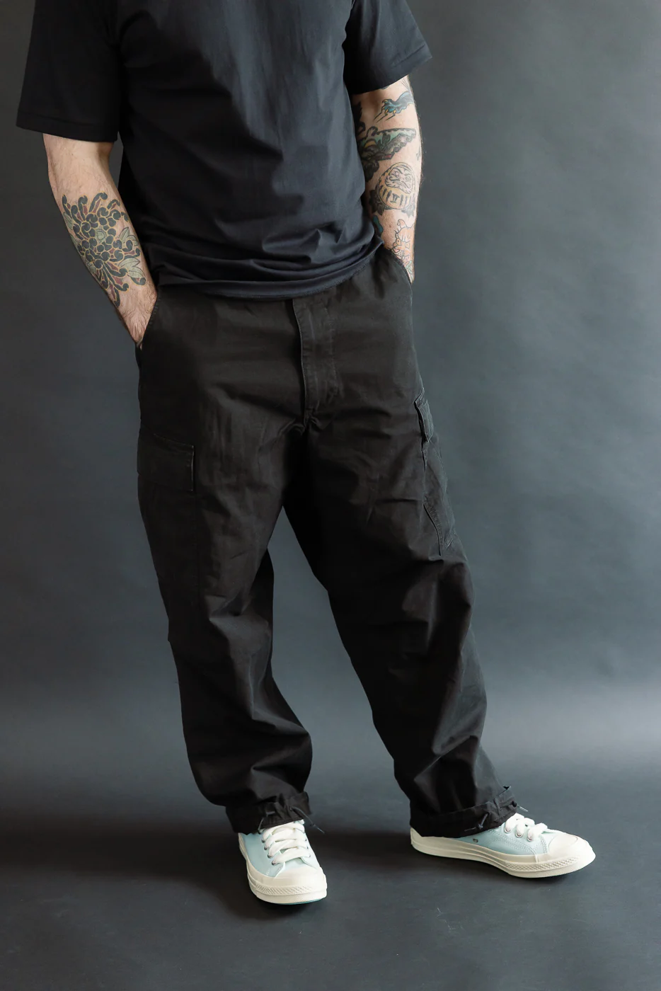 03-V5260RIP-61S - 6-Pocket Ripstop Cargo Trousers - Vintage Fit - Black Stone - Image 15