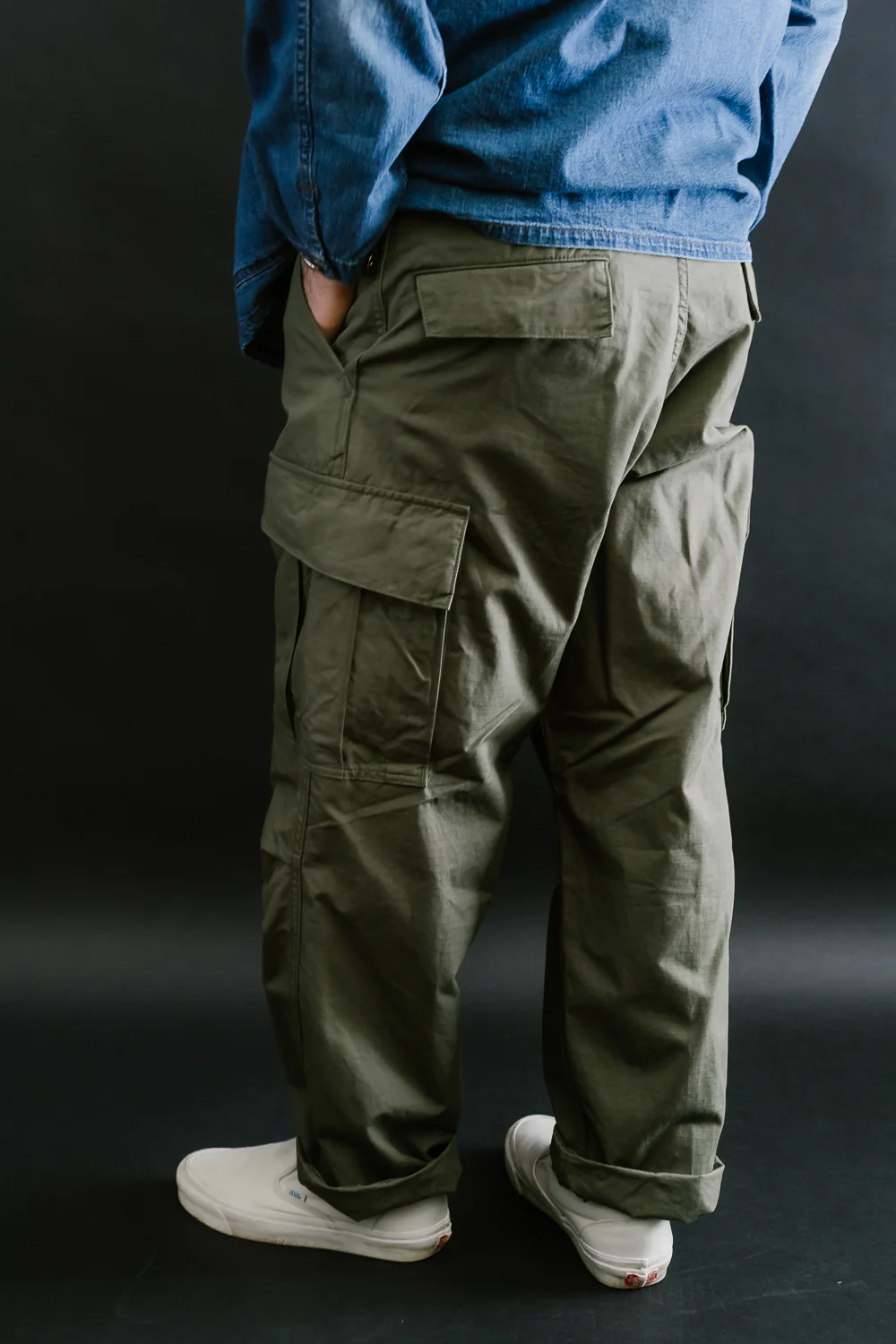 03-V5260RIP-76 - 6-Pocket Cargo Trousers - Vintage Fit - Olive - Image 13