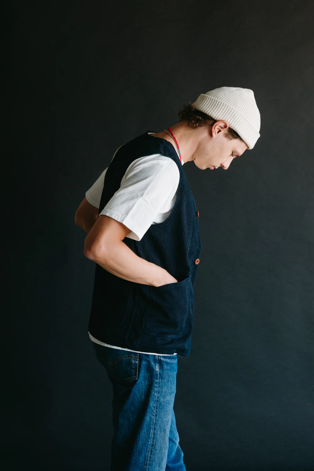 04-062 - Sashiko Hunting Vest - Indigo - Image 14