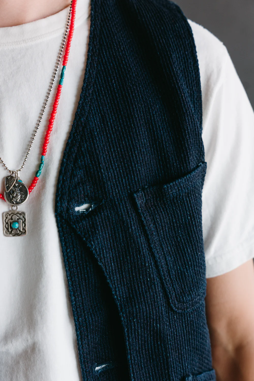 04-062 - Sashiko Hunting Vest - Indigo - Image 22