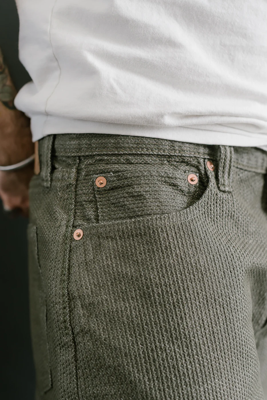 1170-1-OLV - Sashiko Denim Loose Fit - Olive x Olive - Image 18