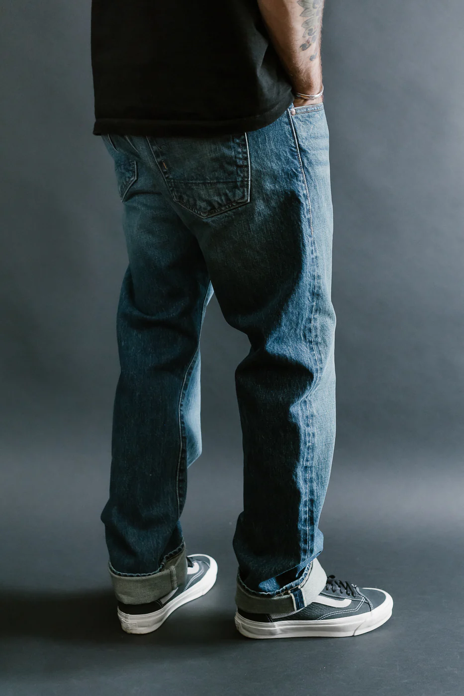 15oz - Vintage Washed Selvedge Stanton Pant - Medium Indigo - Image 12