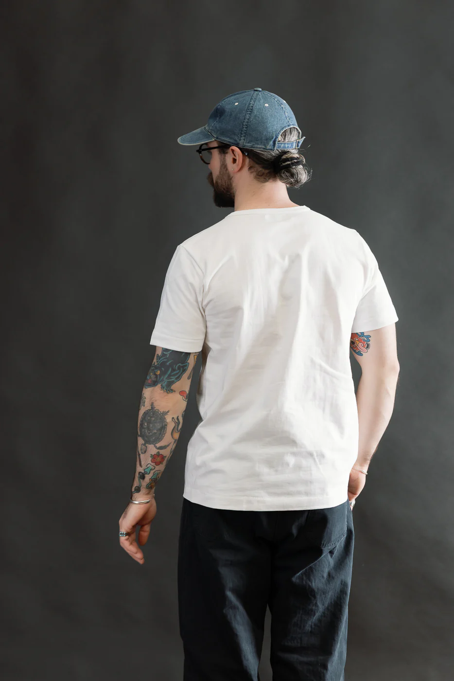 215.01 - 7.2oz Loopwheeled T-Shirt Classic Fit - White - Image 11