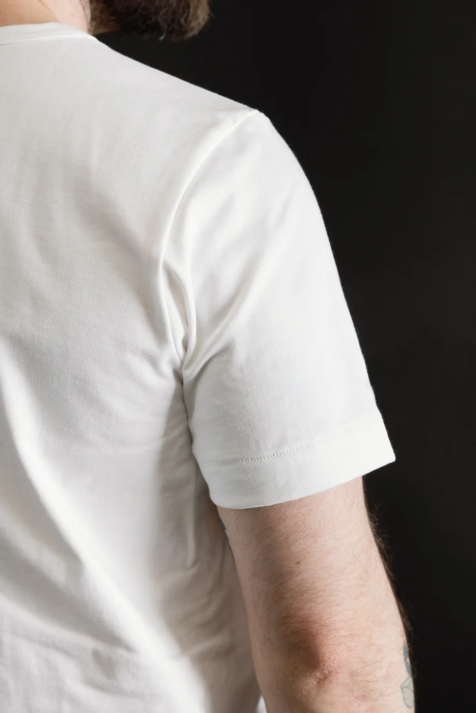 215.01 - 7.2oz Loopwheeled T-Shirt Classic Fit - White - Image 16