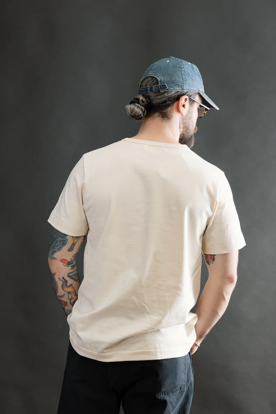 215.02 - 7.2oz Loopwheeled T-Shirt Classic Fit - Nature - Image 10