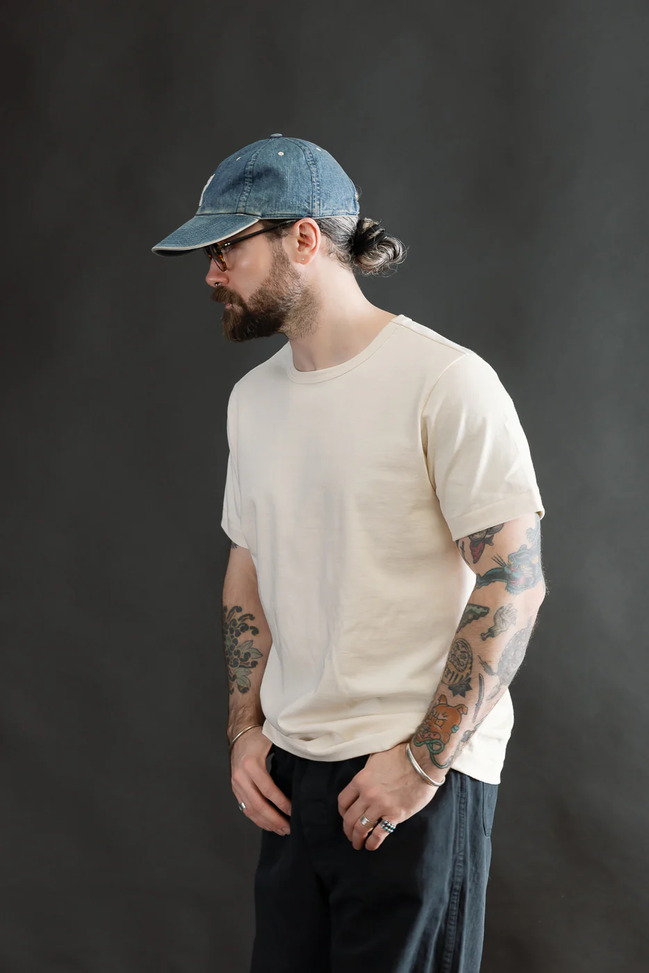215.02 - 7.2oz Loopwheeled T-Shirt Classic Fit - Nature - Image 12