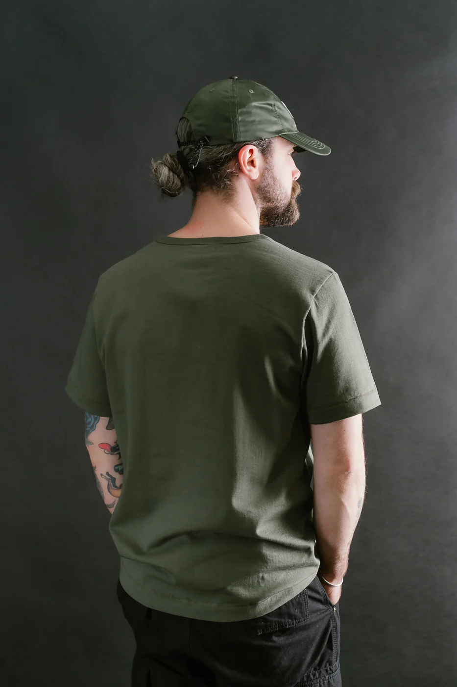 215.40 - 7.2oz Loopwheeled T-Shirt Classic Fit - Army - Image 12