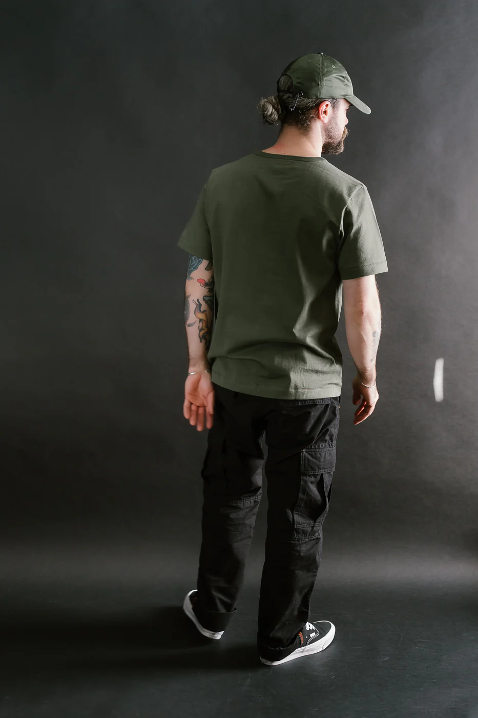 215.40 - 7.2oz Loopwheeled T-Shirt Classic Fit - Army - Image 8