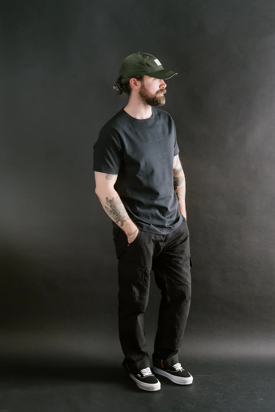 215.98 - 7.2oz Loopwheeled T-Shirt Classic Fit - Charcoal - Image 6