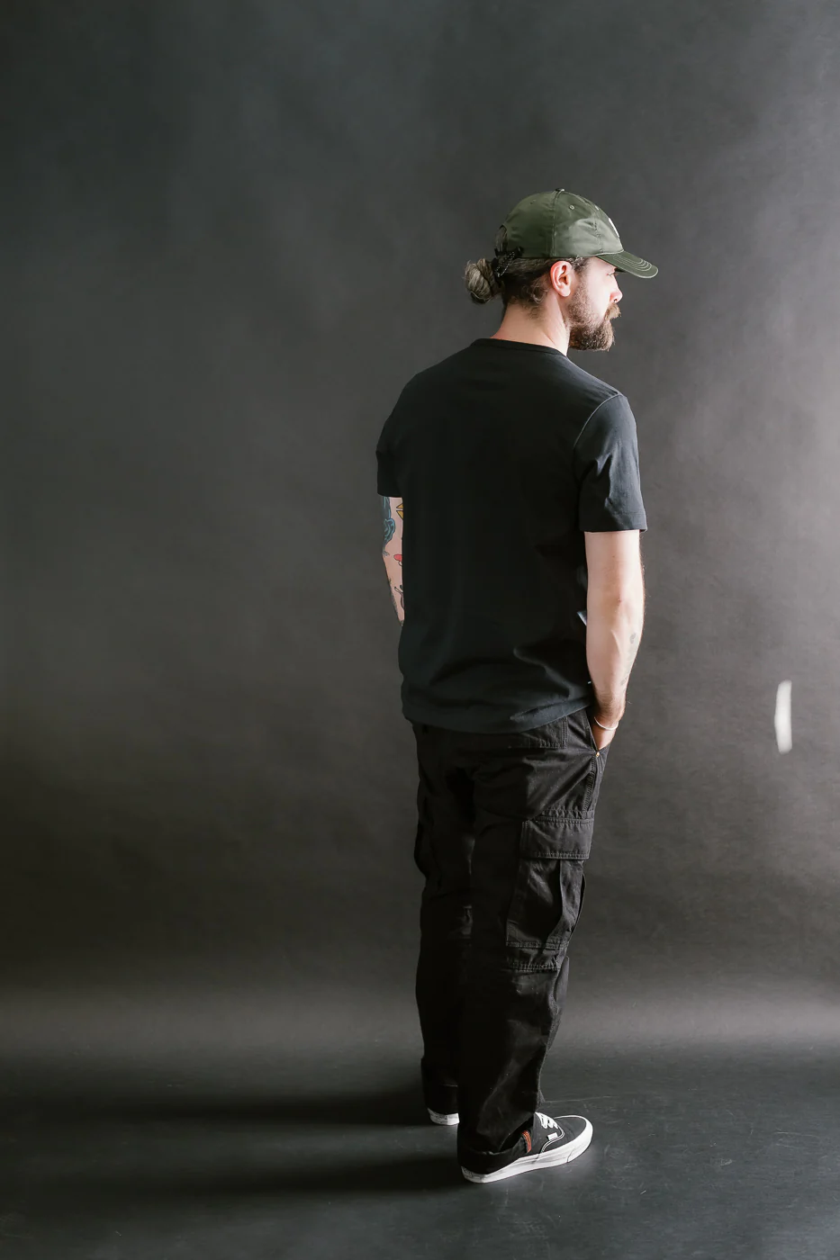215.98 - 7.2oz Loopwheeled T-Shirt Classic Fit - Charcoal - Image 7