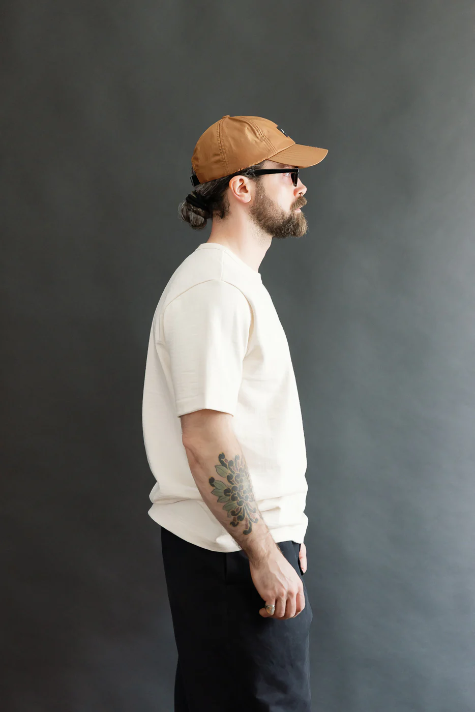 2S14.02 - 10.7oz Loopwheeled Heavy T-Shirt Relaxed Fit - Nature - Image 10