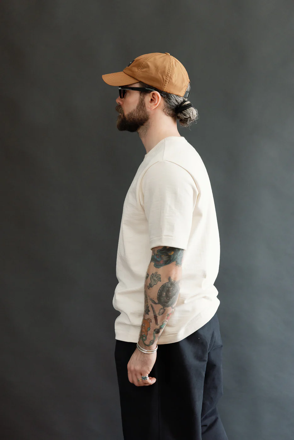 2S14.02 - 10.7oz Loopwheeled Heavy T-Shirt Relaxed Fit - Nature - Image 12