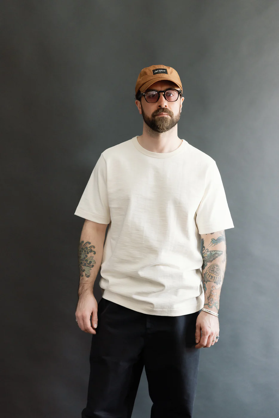 2S14.02 - 10.7oz Loopwheeled Heavy T-Shirt Relaxed Fit - Nature - Image 13