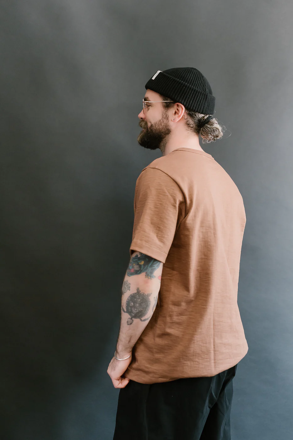 2S14.12 - 10.7oz Loopwheeled Heavy T-Shirt Relaxed Fit - Nut - Image 12