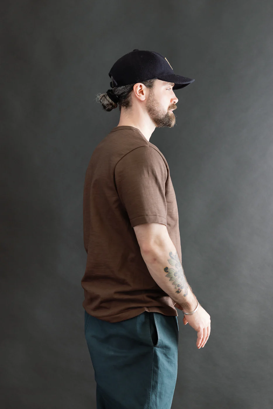 2S14.192 - 10.7oz Loopwheeled Heavy T-Shirt Relaxed Fit - Chocolate - Image 10