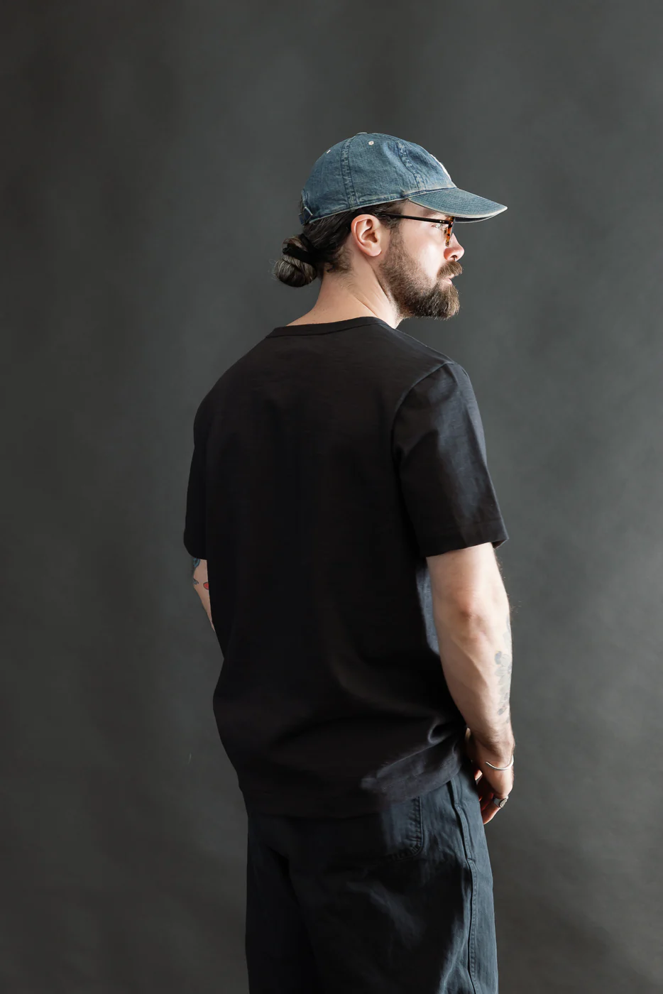 2S14.98 - 10.7oz Loopwheeled Heavy T-Shirt Relaxed Fit - Charcoal - Image 11
