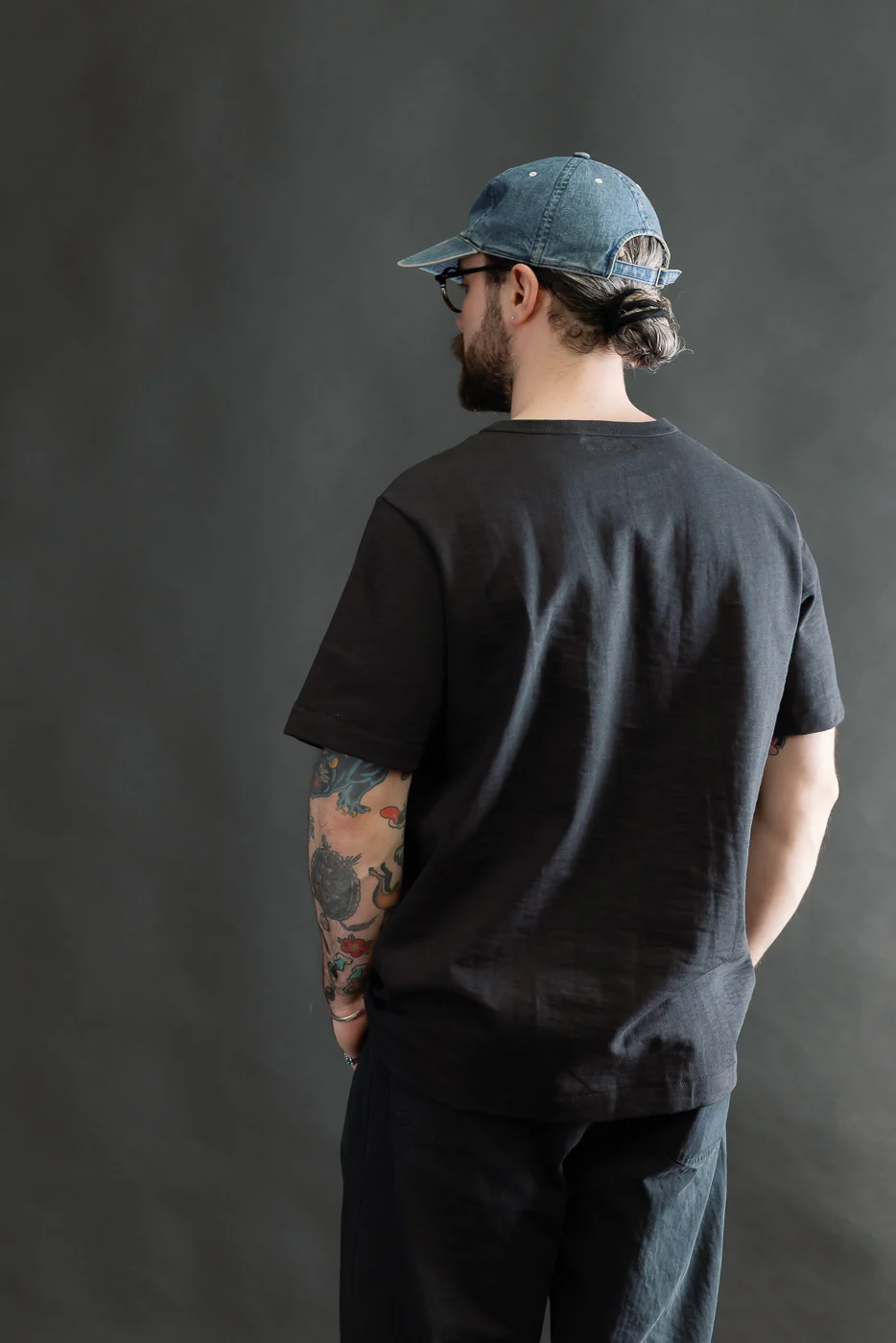 2S14.98 - 10.7oz Loopwheeled Heavy T-Shirt Relaxed Fit - Charcoal - Image 12
