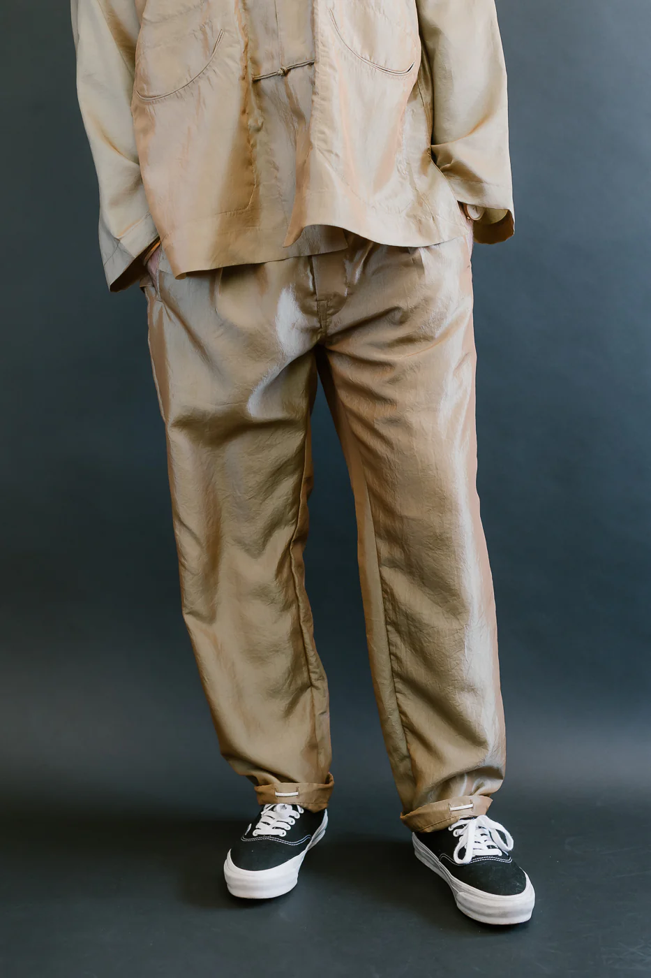 3315-MTK - E-Z Lax 4 Metallic Taffeta - Khaki - Image 11