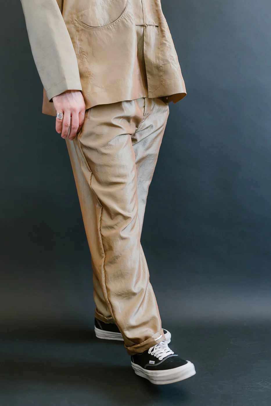 3315-MTK - E-Z Lax 4 Metallic Taffeta - Khaki - Image 16