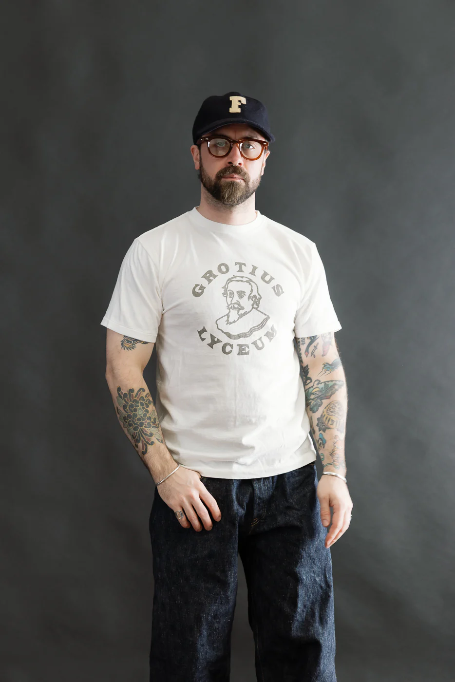 5.4oz - Raffy Tenjiku Printed T-Shirt "Grotius" - Off White - Image 8