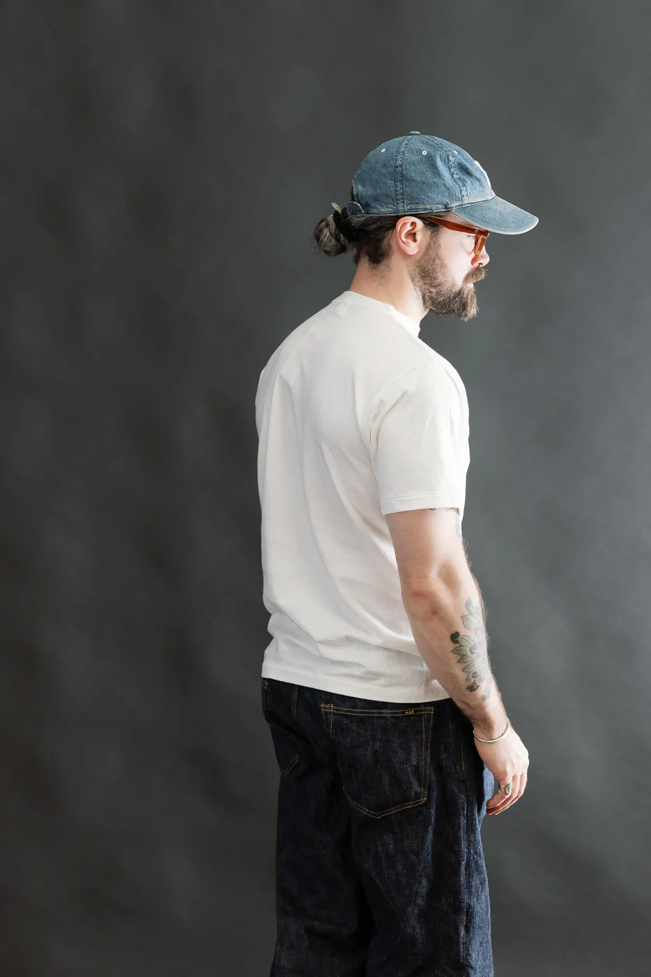 5.4oz - Raffy Tenjiku Printed T-Shirt "Seaplane" - Off White - Image 12