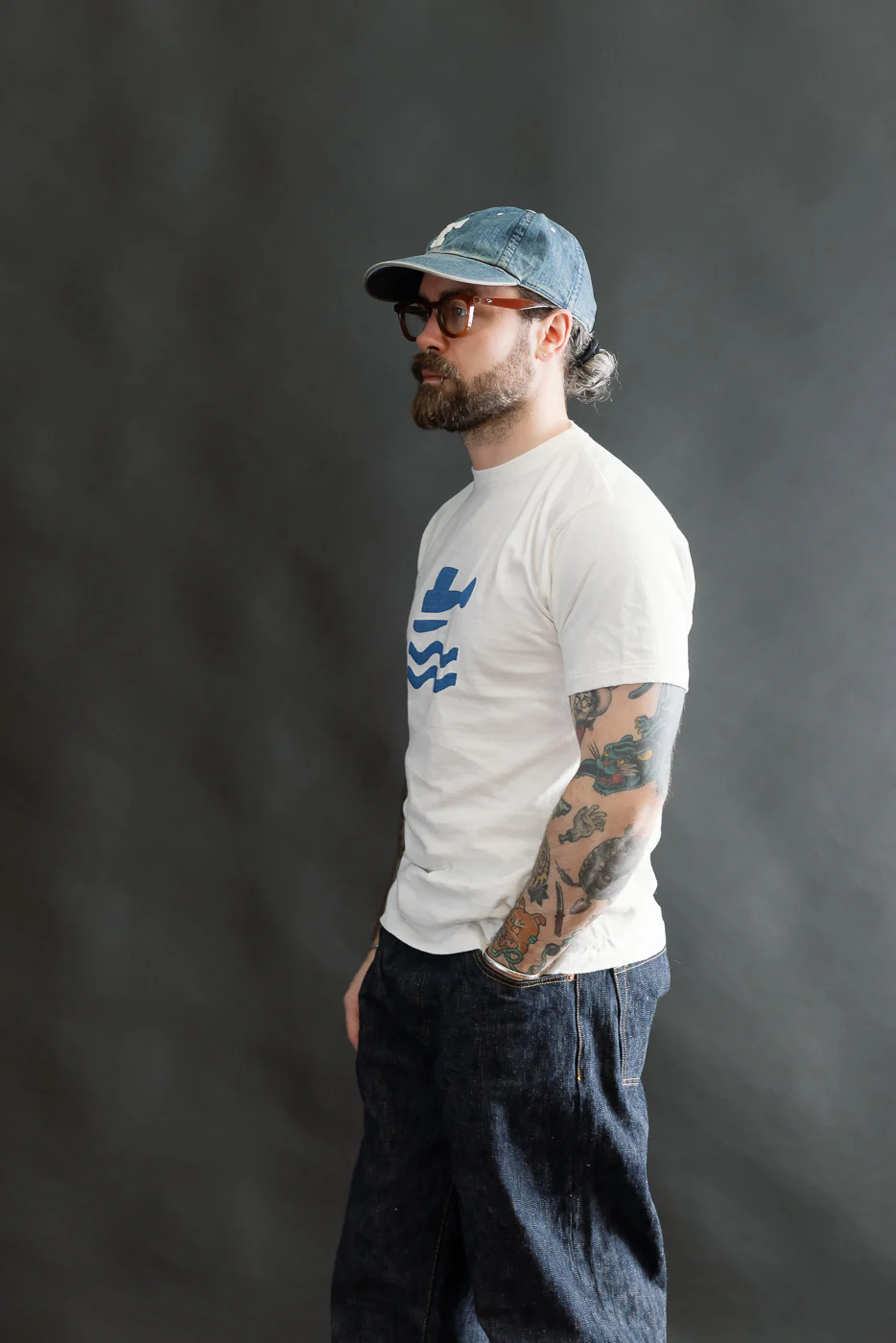5.4oz - Raffy Tenjiku Printed T-Shirt "Seaplane" - Off White - Image 9
