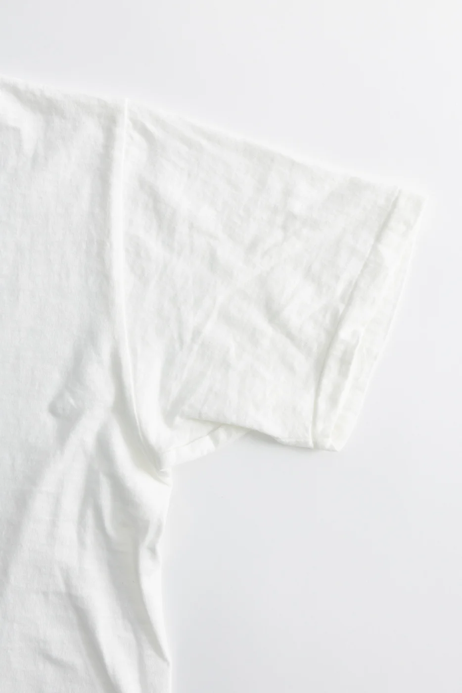 5.4oz - Raffy Tenjiku Printed T-Shirt "Ski Inn" - Off White - Image 3