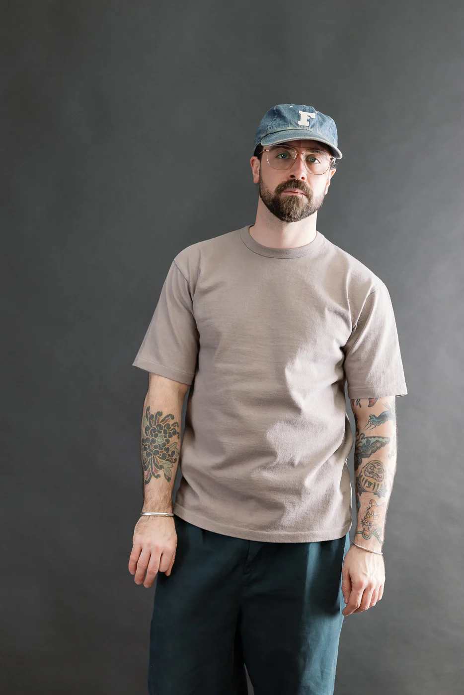 9.5oz "Stand Wheel" Heavyweight Tee - Grey - Image 13