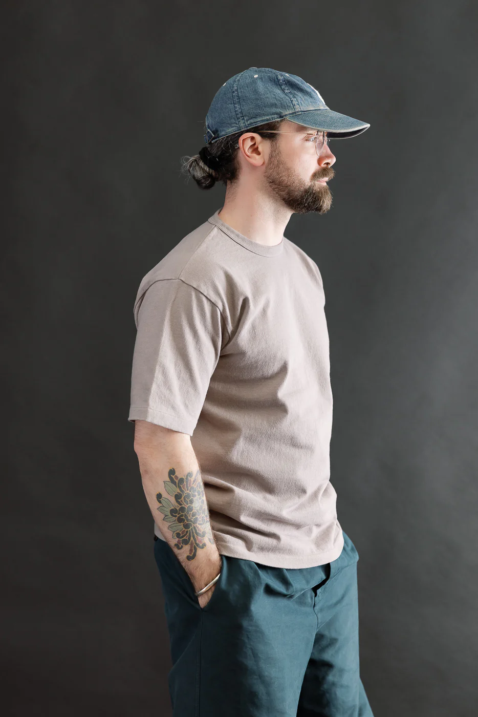 9.5oz "Stand Wheel" Heavyweight Tee - Grey - Image 9