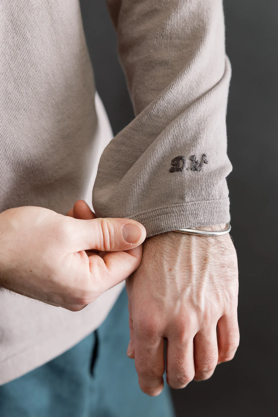 9.5oz "Stand Wheel" Heavyweight Tee Long Sleeve - Grey - Image 18