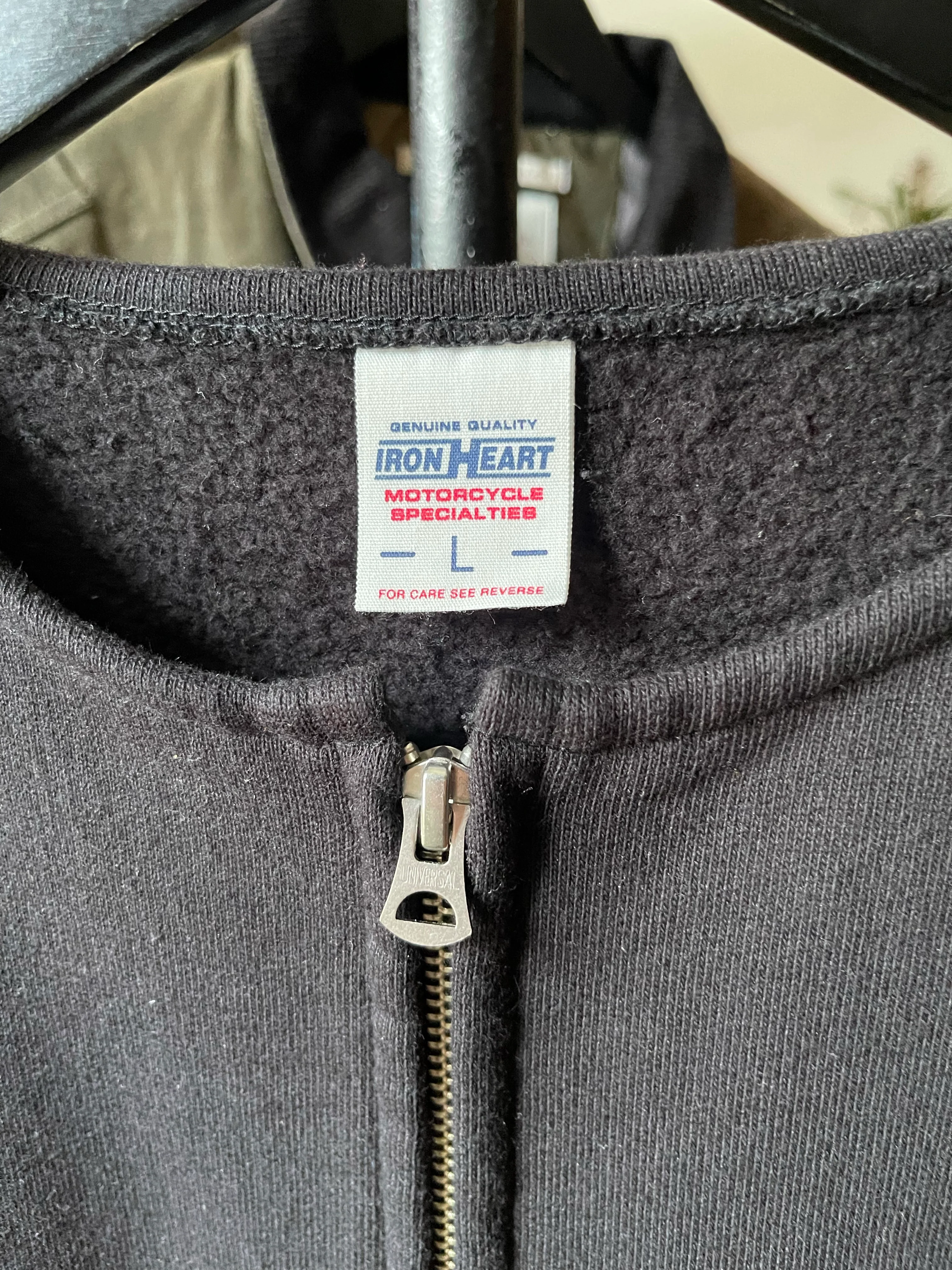 Gently Used Iron Heart 14oz HW Loopwheel Zip Up Sweatshirt - Black - Large - Image 3