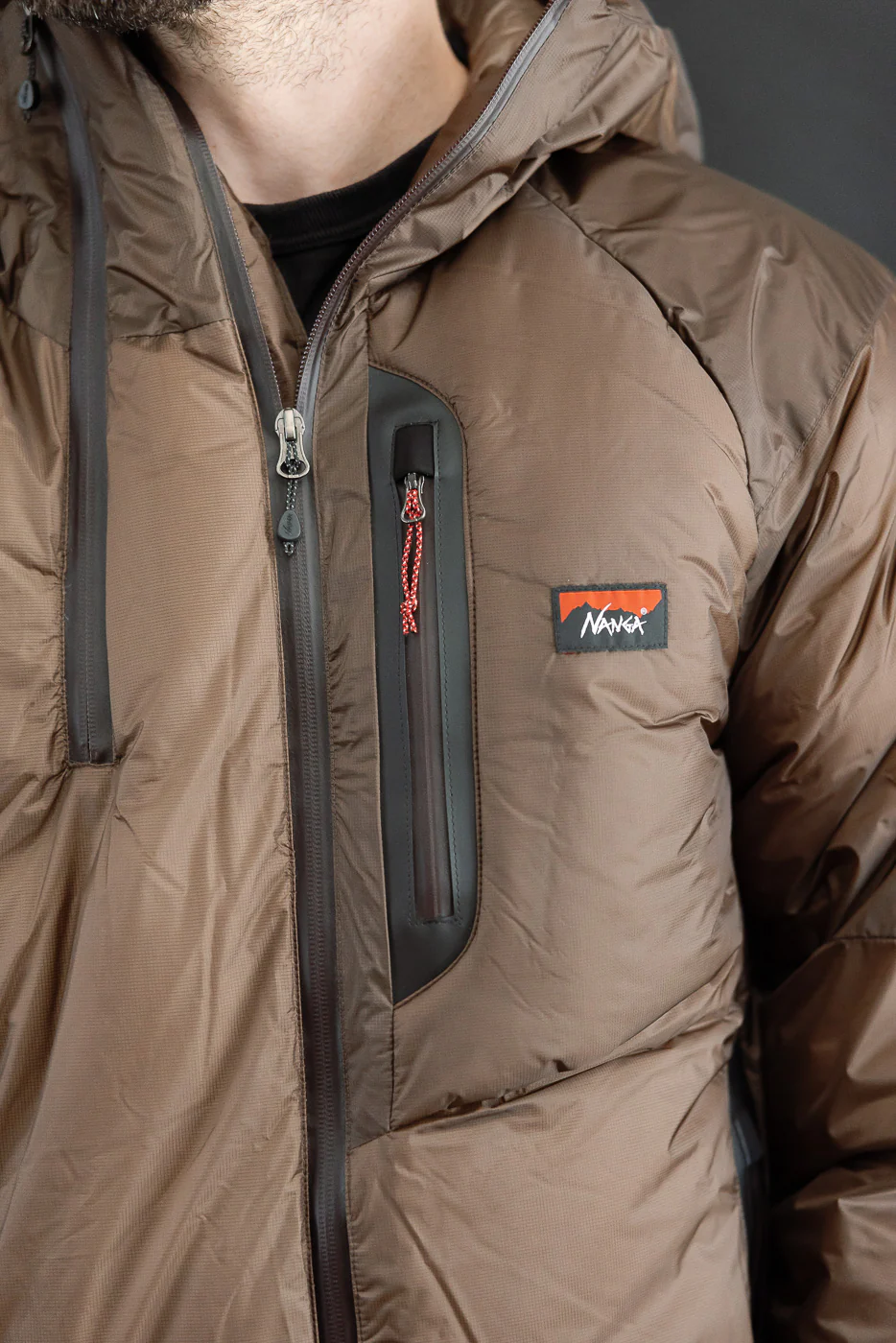 Aurora Light Down Jacket Mikami - Brown - Image 16