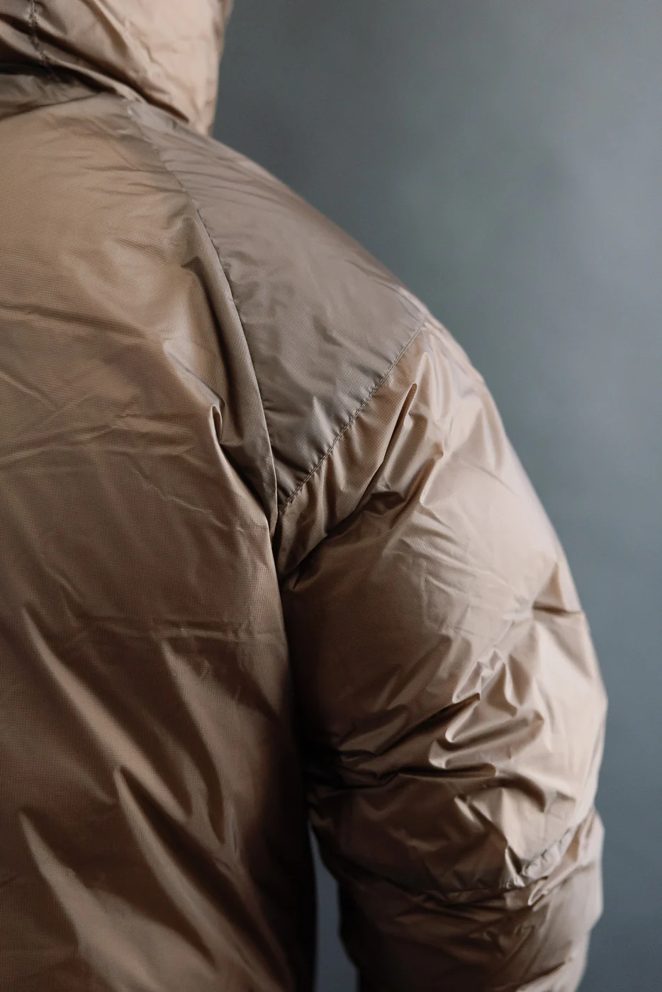 Aurora Light Down Jacket Mikami - Brown - Image 25
