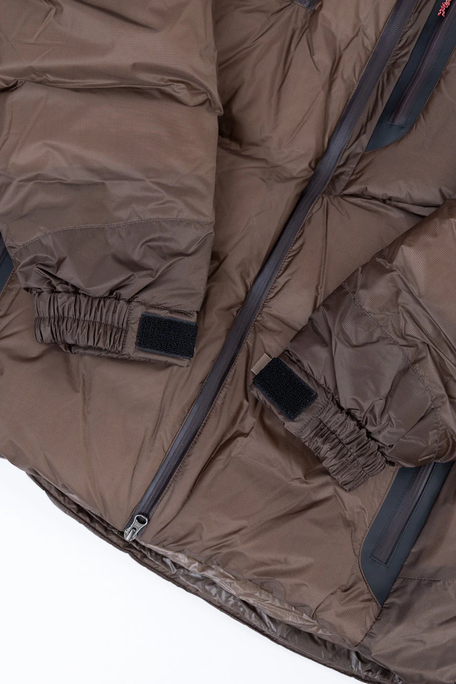Aurora Light Down Jacket Mikami - Brown - Image 4
