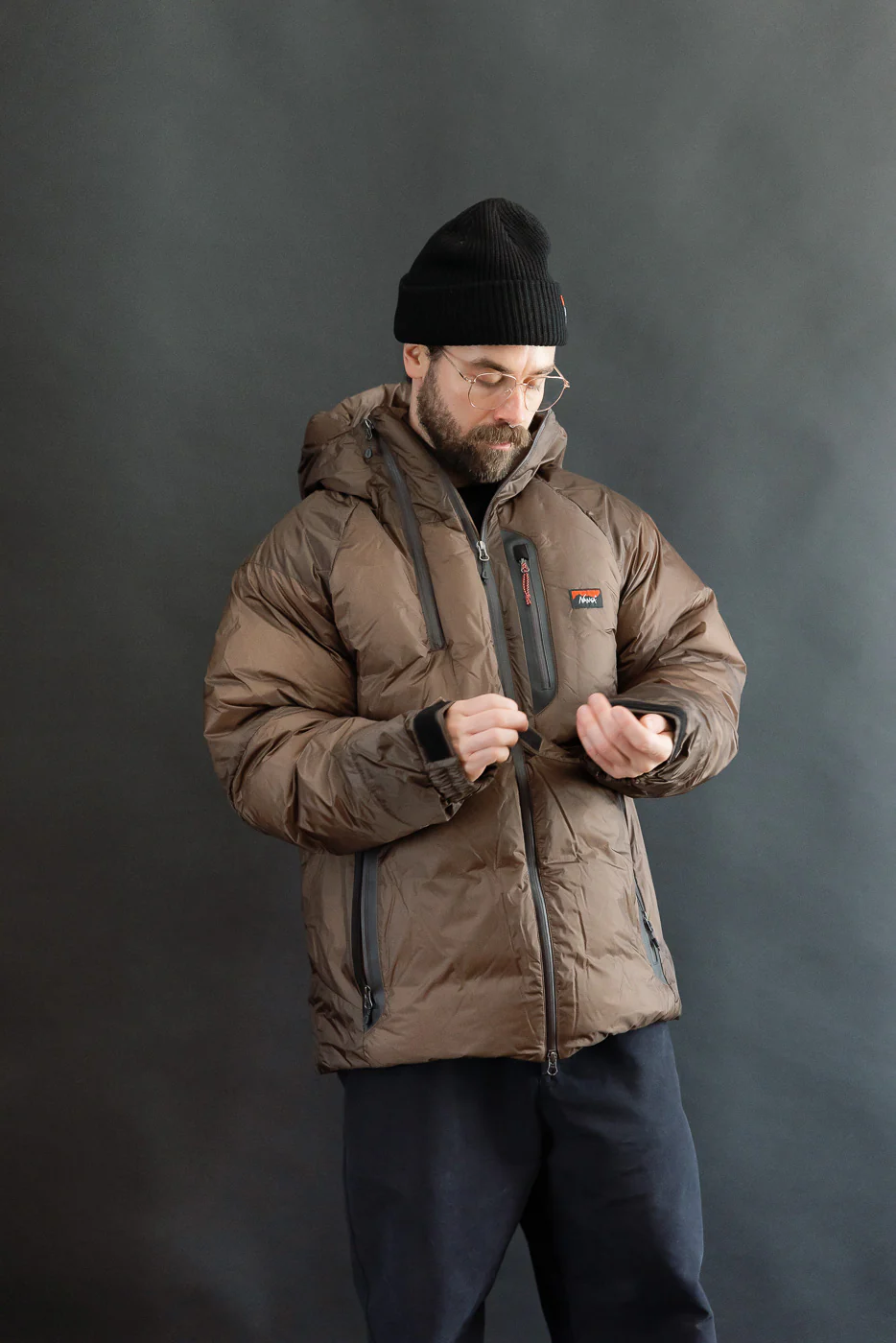 Aurora Light Down Jacket Mikami - Brown - Image 9