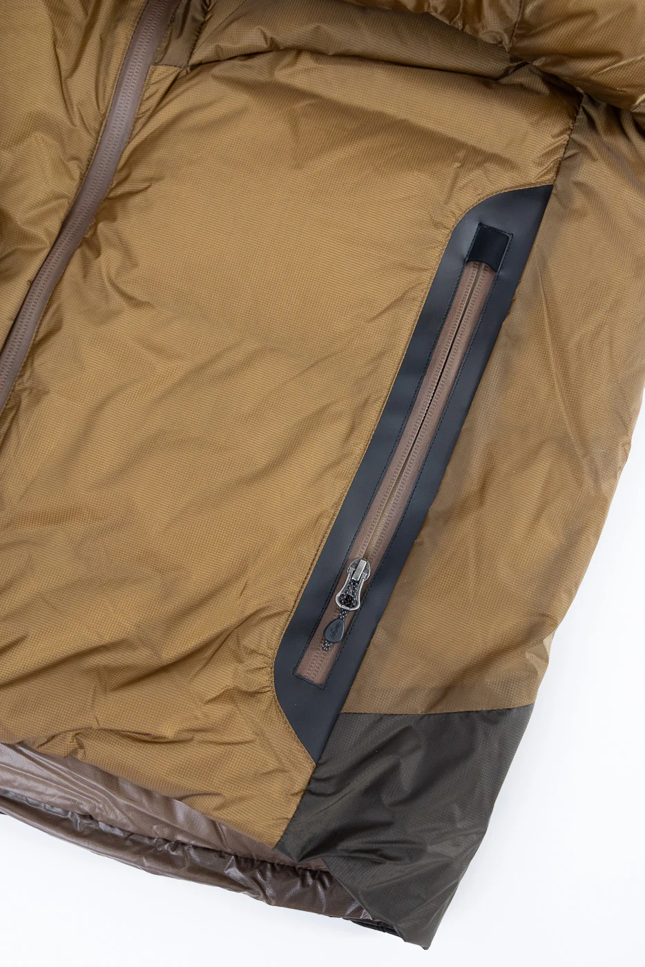 Aurora Light Down Stand Collar Jacket Mikami - Coyote - Image 5