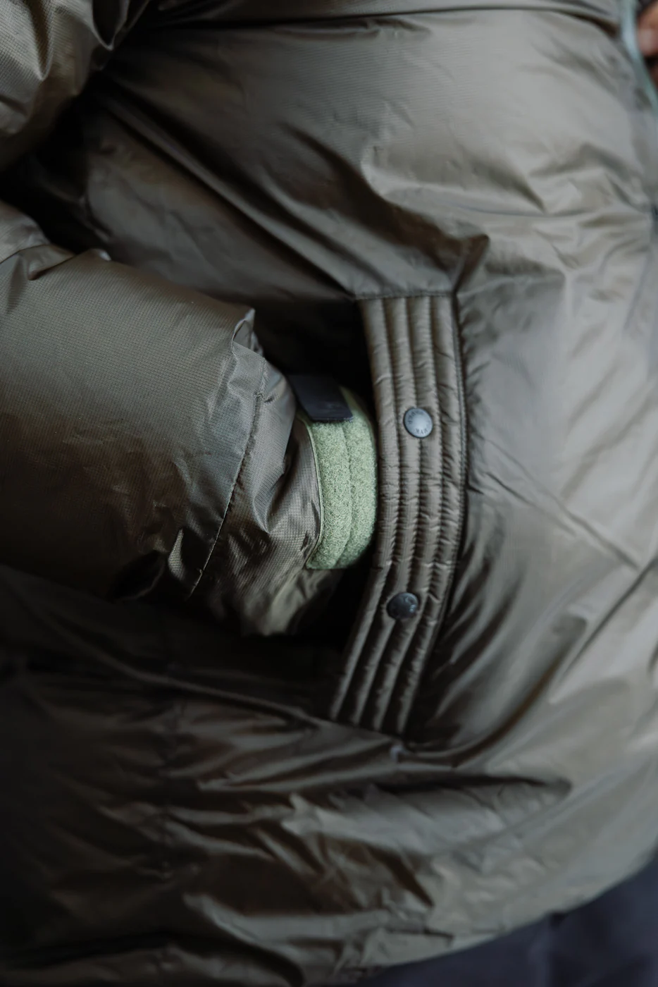 Aurora Light Down Utility Jacket - Khaki - Image 26
