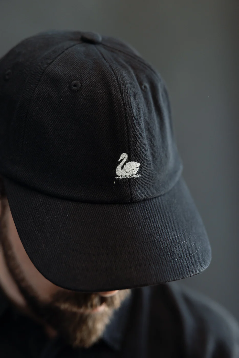 CAP01T.99 - Swan Logo Cotton Twill Cap - Deep Black - Image 10