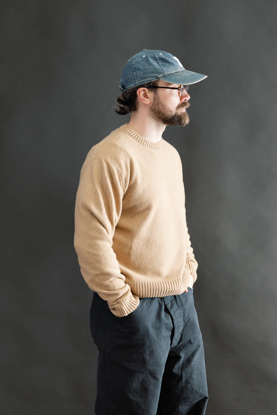 CASH01.11 - Recycled Cashmere Sweater - Toffee - Image 10